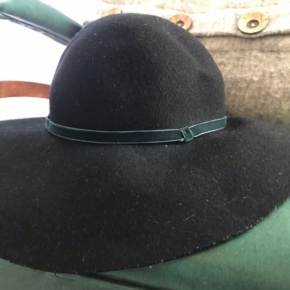 Black Wool Hat - Picture 3 of 5